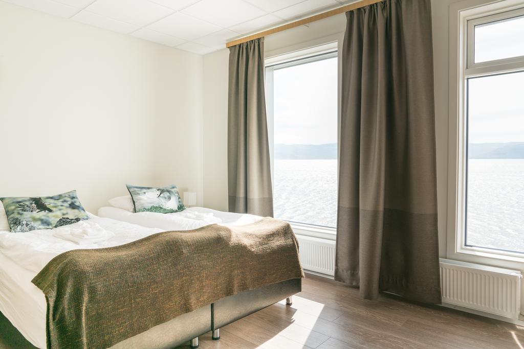 Hotel West Patreksfjordur Exteriör bild